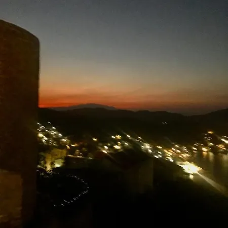 The Mill House Stella Apartman *