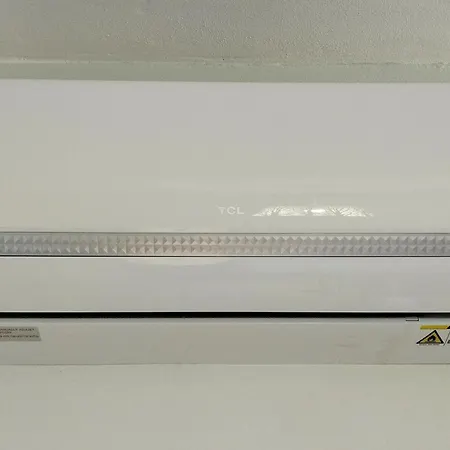 The Mill House Stella سيمي